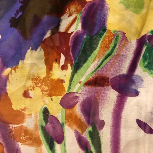 Lie Sheer Floral Blouse - Picture 12 of 13